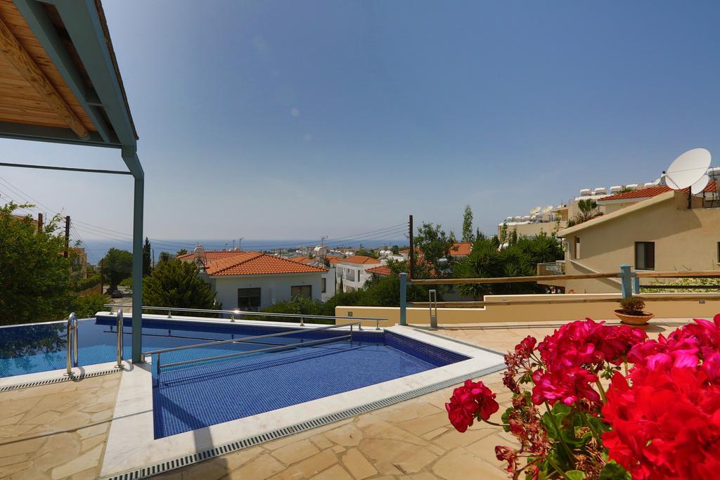 Villa Infinite Blu *