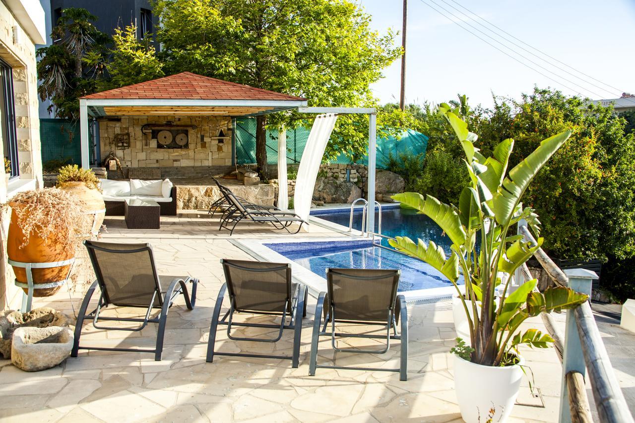 Infinite Blu Villa *